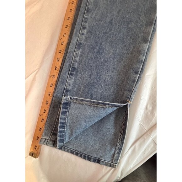 PrettyLittleThing Vintage Wash Clean Girl Split Hem Jeans NWT Size UK 8 / US 4 - Picture 9 of 9